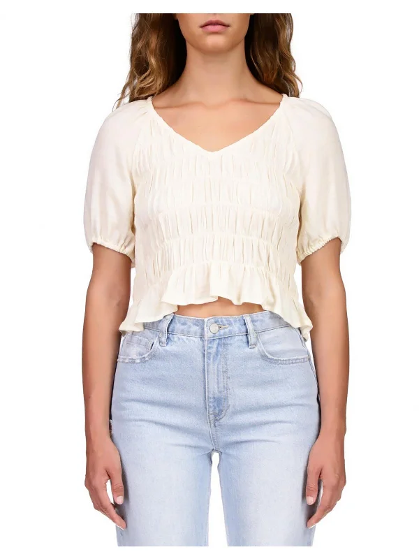 Sleek And Contemporary Gender-Free Outfits Trendy Pulse Juniors Womens V Neck Crop Pullover Top