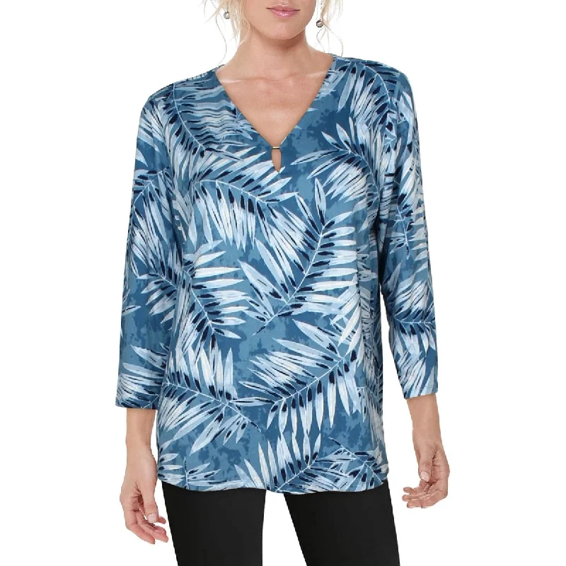 Comfortable Gender-Free Fashion Choices Find Your Unique Flair Womens Embellished Printed Pullover Top
