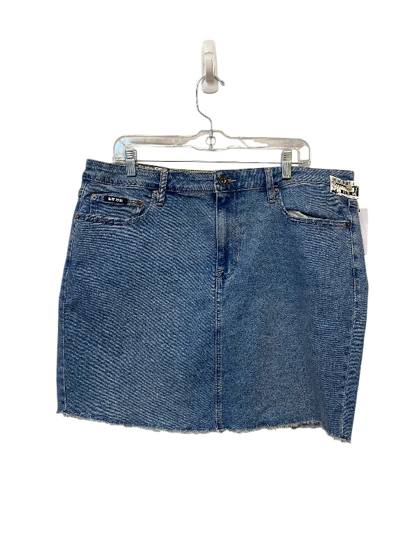 Skirt Mini & Short By Dkny In Blue Denim, Size: 16