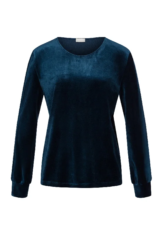 Oversized Unisex Apparel For Effortless Style Style Upgrade Favourites Pullover | Mystic Blue 78855-1652 Oversized Unisex Apparel For Effortless Style Style Upgrade Favourites Pullover | Mystic Blue 78855-1652