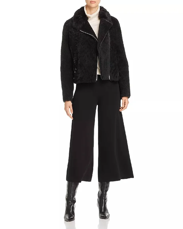 Women's Casual Garments Catch Every Fashion Trend Women's Lamb Shearling Short Moto Jacket In Black Women's Casual Garments Catch Every Fashion Trend Women's Lamb Shearling Short Moto Jacket In Black