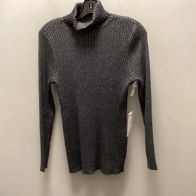 Sweater By Chicos In Silver, Size: M