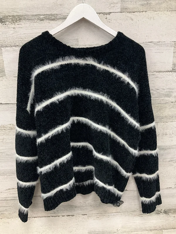 Sweater By Workshop In Black, Size: Xl