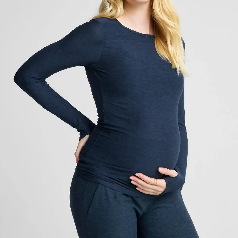 Minimalist Unisex Fashion Must-Haves Budget Friendly Featherweight Count On Me Maternity Crew Pullover In Navy Minimalist Unisex Fashion Must-Haves Budget Friendly Featherweight Count On Me Maternity Crew Pullover In Navy