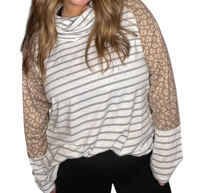 Oversized Unisex Apparel For Effortless Style Low Price Special Turtle Neck Pullover In Ivory/leopard Oversized Unisex Apparel For Effortless Style Low Price Special Turtle Neck Pullover In Ivory/leopard