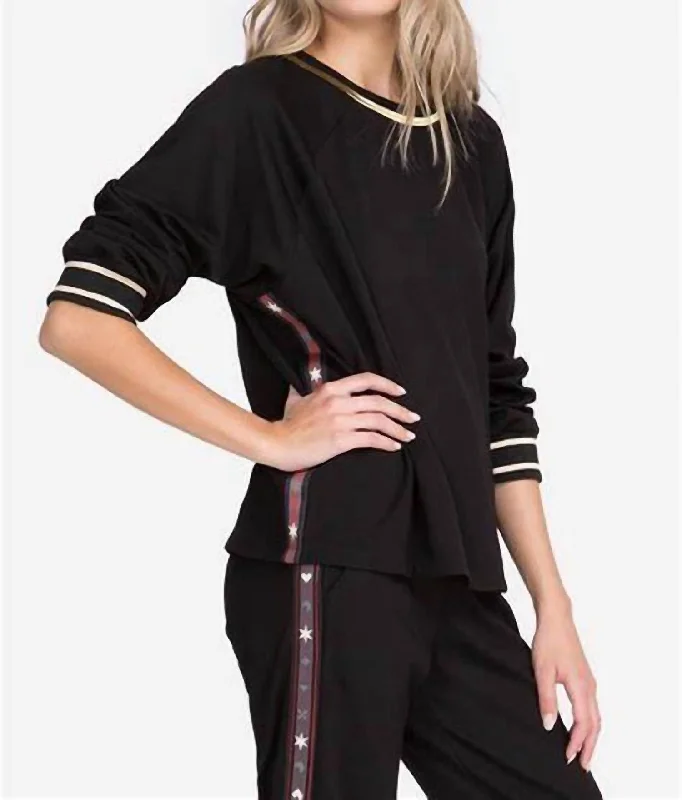 Urban Unisex Fashion Outfits Unleash Your Fashion Castle Cropped Pullover In Black