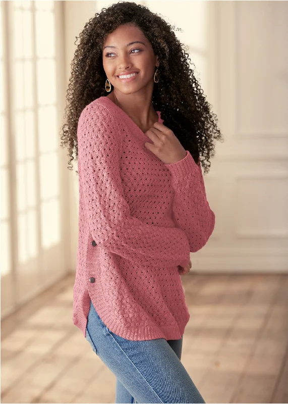 Dive Into Trendy Women's Fashion Button Detail Sweater - Pink