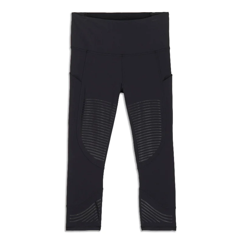 Rogue Renegade Super High Rise Crop - Resale