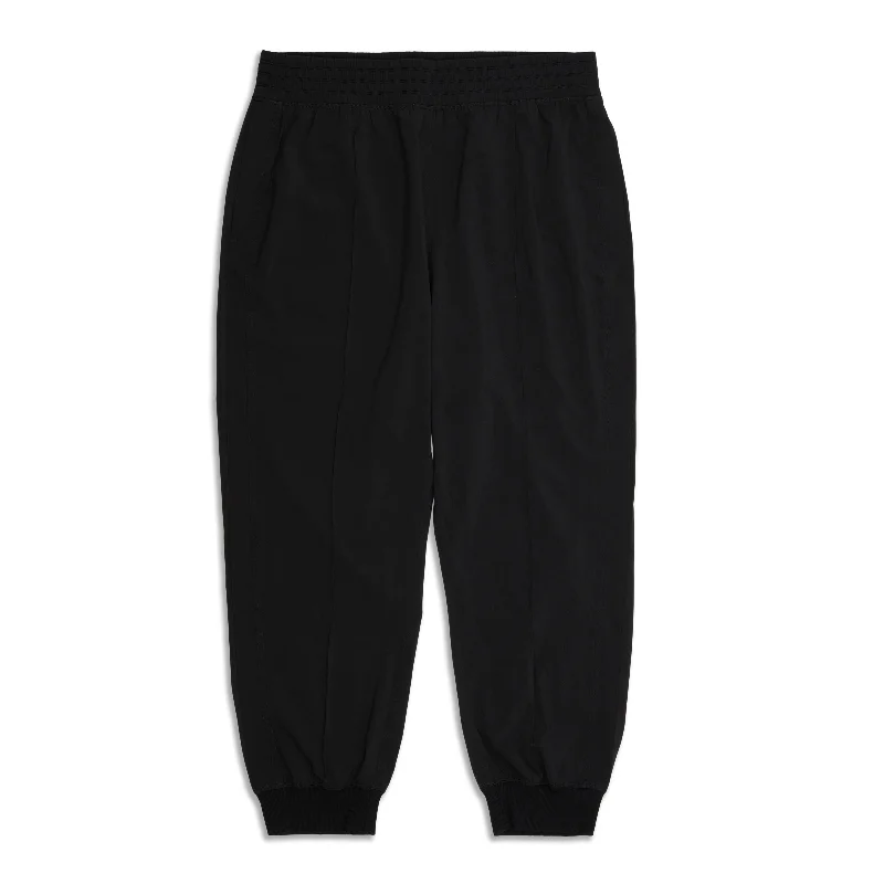 Wanderer Cropped Jogger - Resale