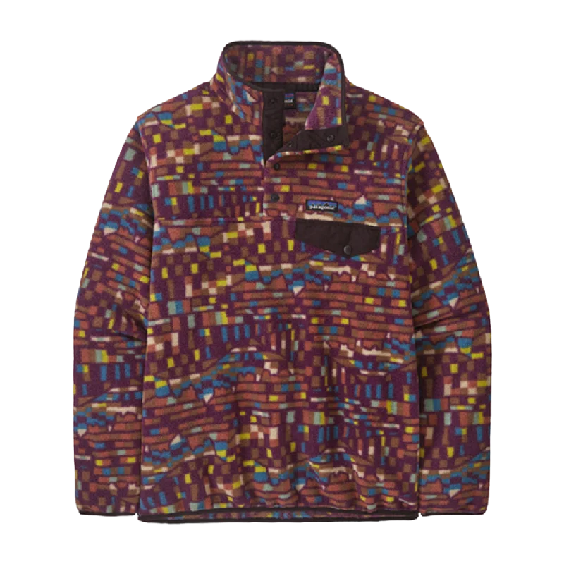 Fashion-Forward Gender-Neutral Outfit Ideas Luxury Fashion Patagonia Women's Lightweight Synchilla Snap-T Pullover - Past Season Fashion-Forward Gender-Neutral Outfit Ideas Luxury Fashion Patagonia Women's Lightweight Synchilla Snap-T Pullover - Past Season